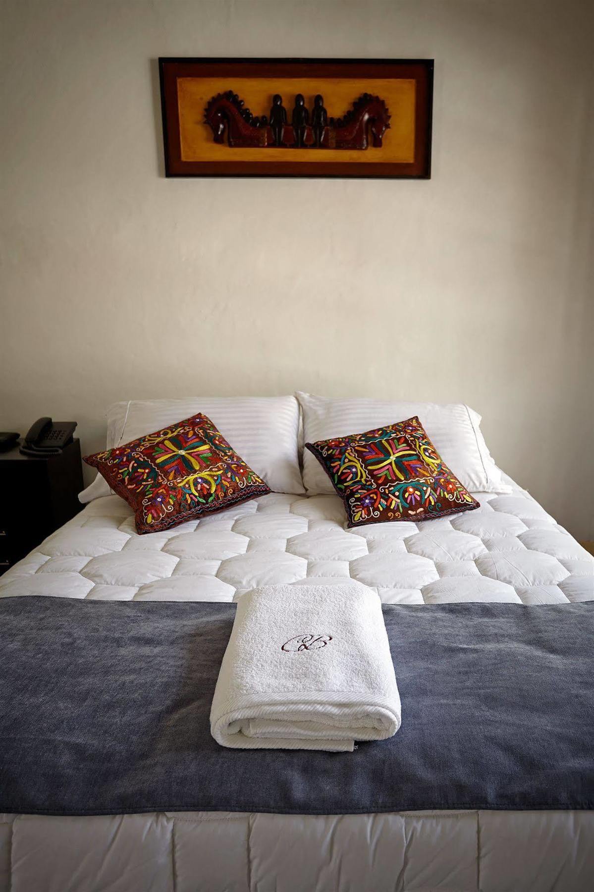 Lombok Hotel & Spa Antes Hotel Casablanca Гуадуас Екстериор снимка